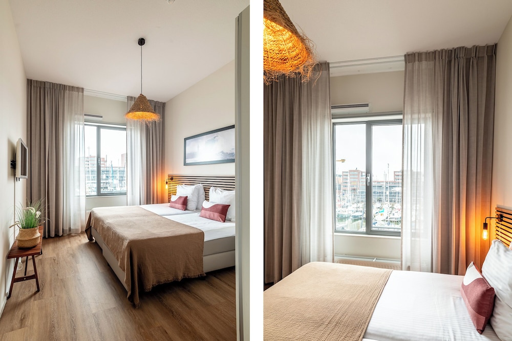 BizStay Harbour Scheveningen Apartments 11/50