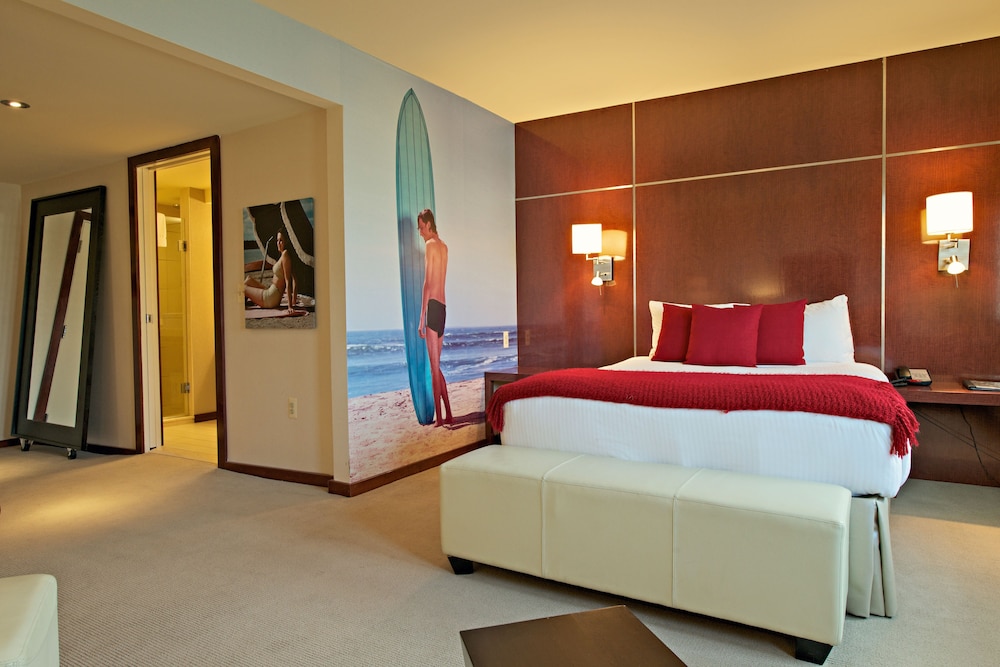 Daddy O Hotel 12/50
