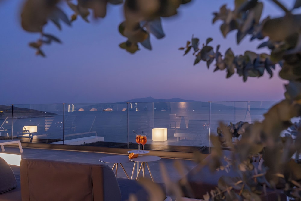 Glow Boutique Hotel & Suites 45/50