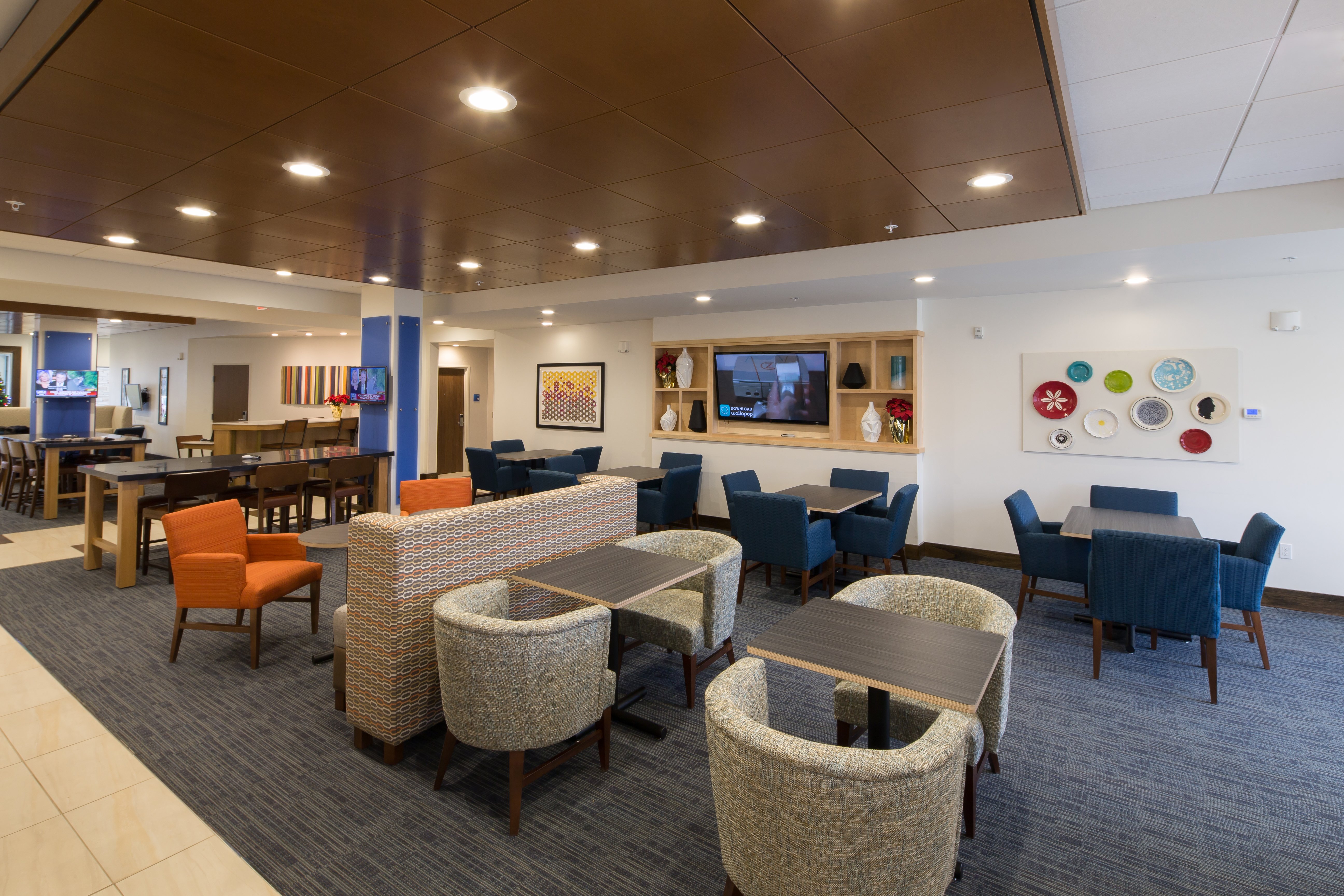 Holiday Inn Express Suites Port Huron 30/44