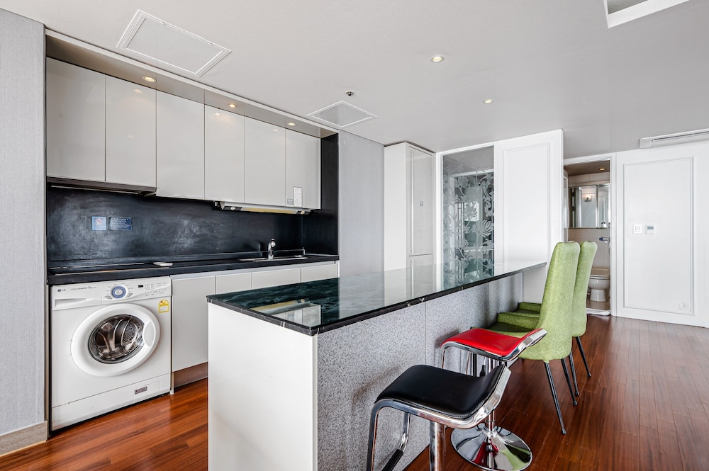 Haeundae Seacloud Hotel Residence 52/62