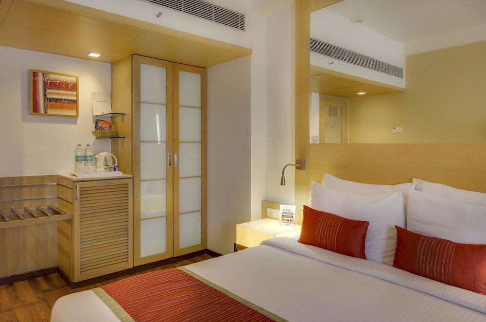 Pride Hotel Chennai 16/35
