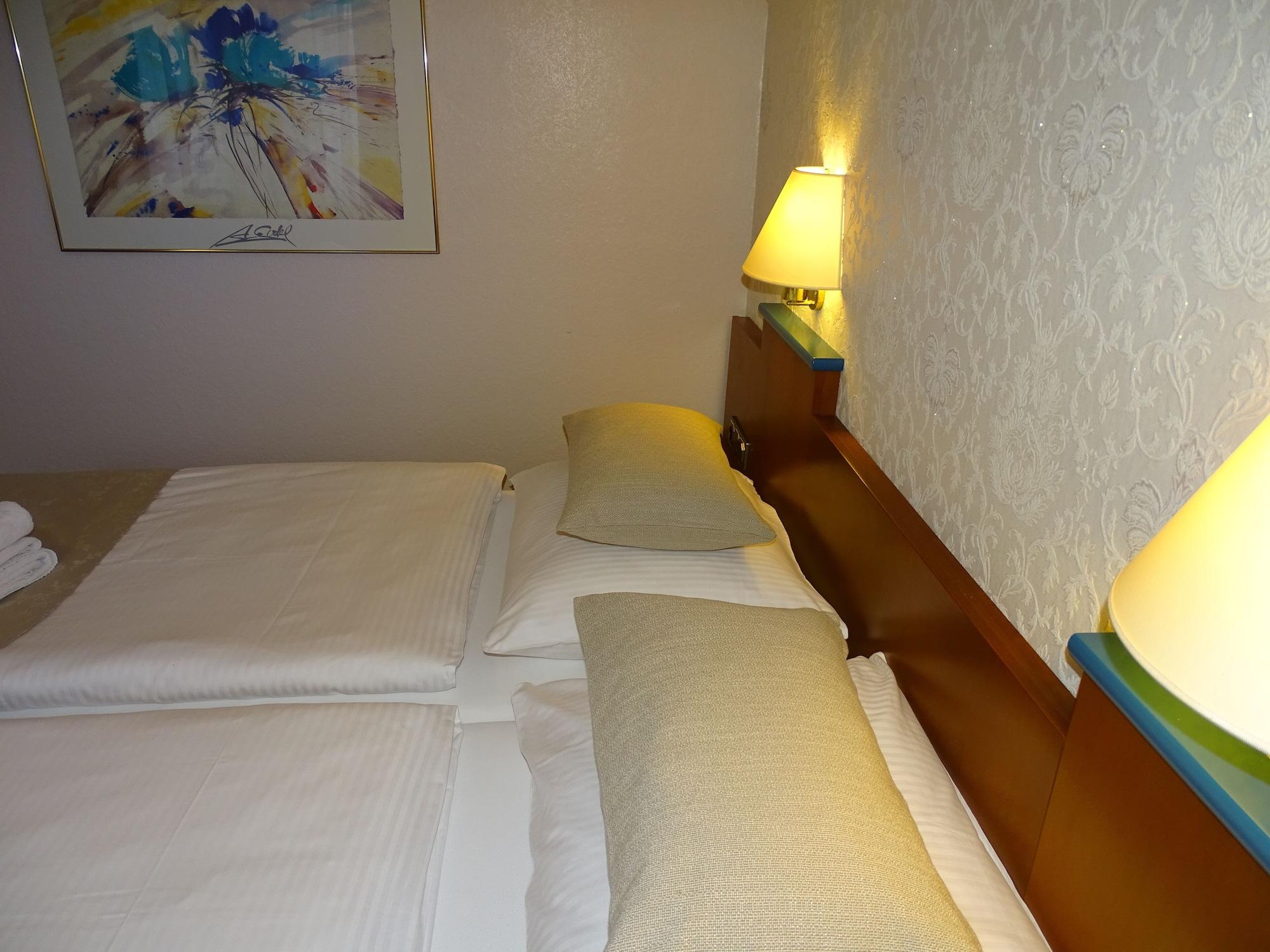 Hotel Kolossos Dusseldorf Neuss 13/41