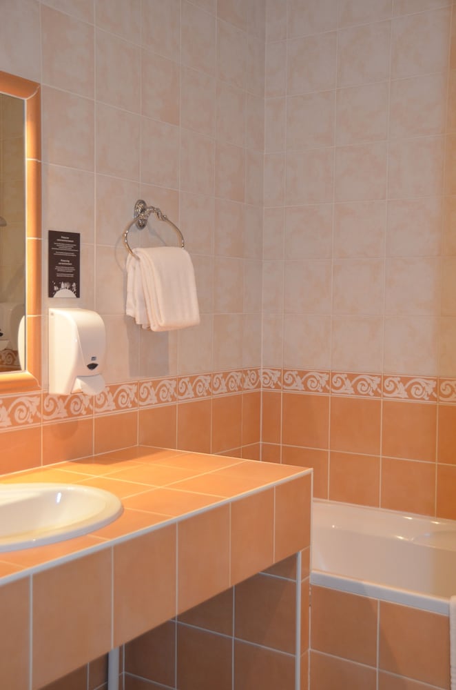 Hotel Et Spa Les Cleunes Oleron 36/74