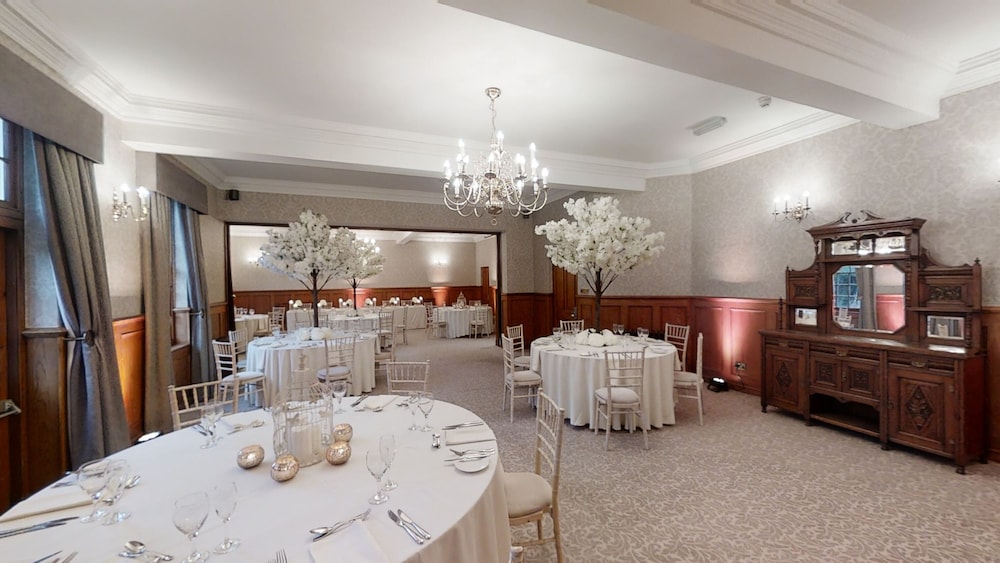 Nunsmere Hall Hotel 32/50