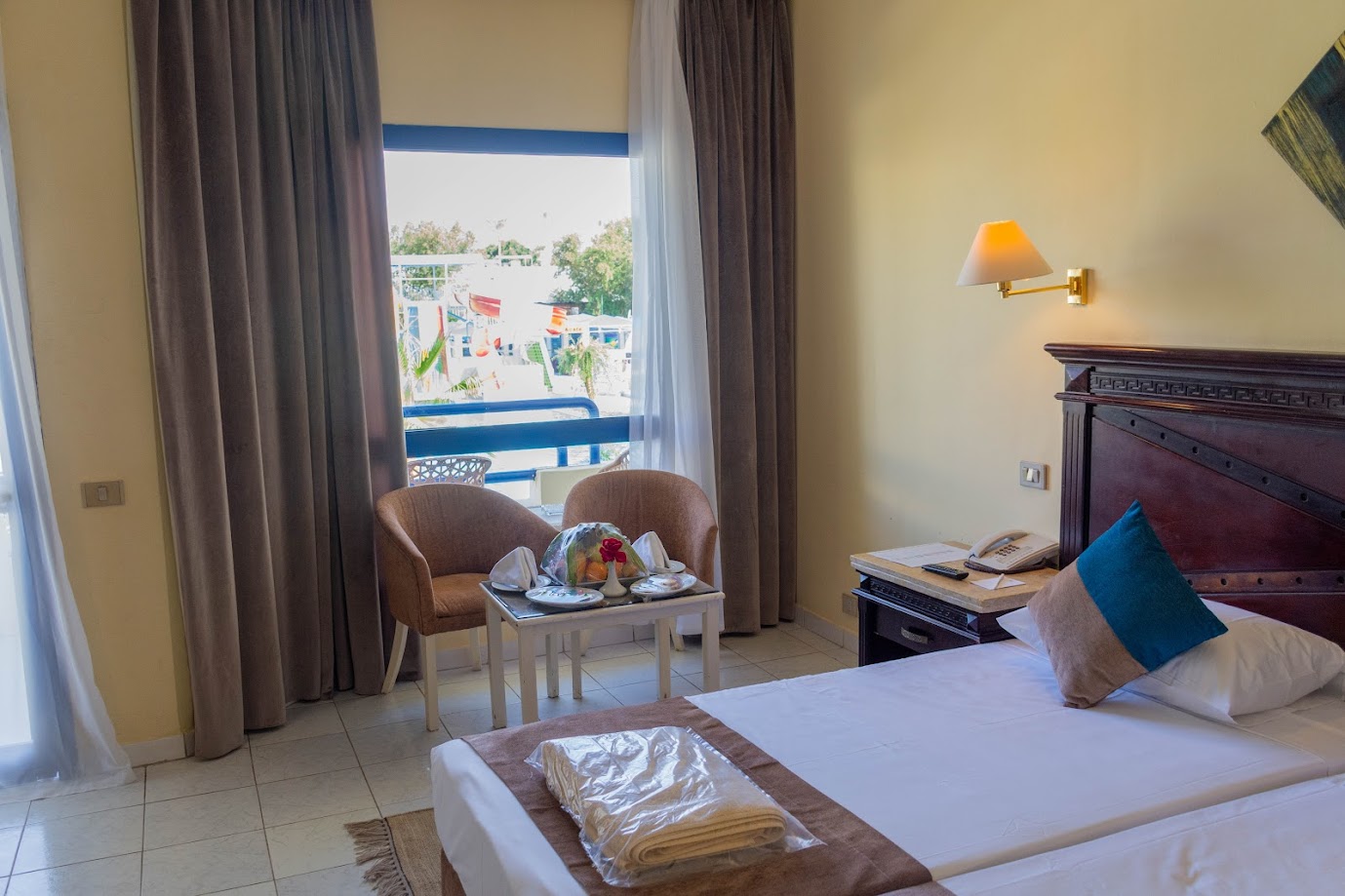 غرفة مفردة بإطلالة على المسبح، Cataract Resort 2/3