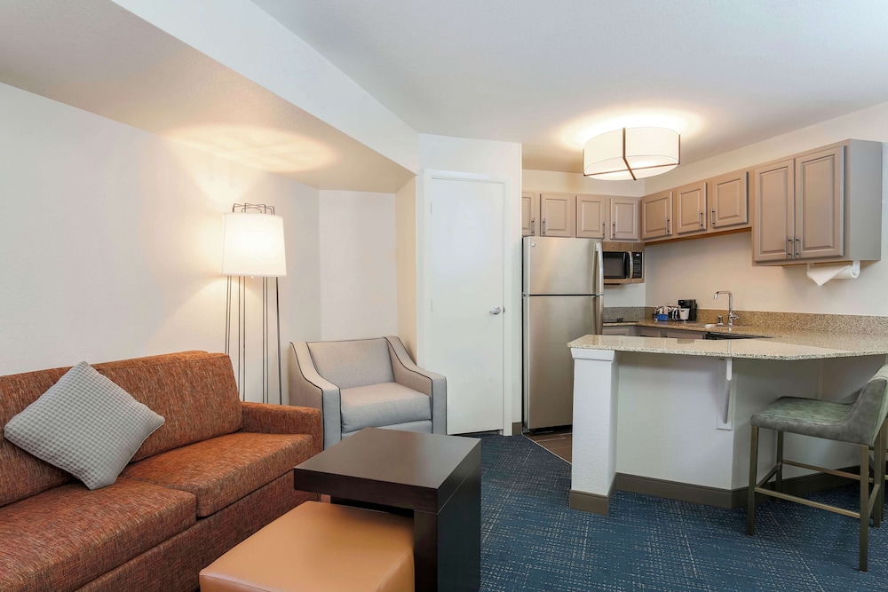 Hampton Inn And Suites Denver Tech Center 39/69
