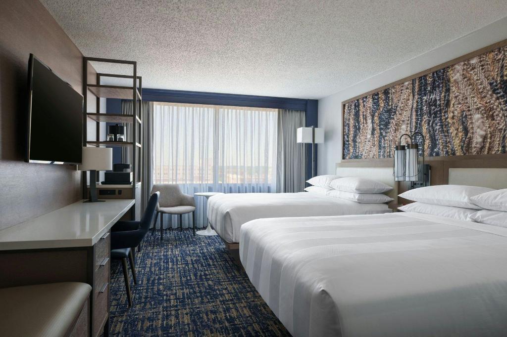 Guest Room, 2 Queen Beds, Lounge Access