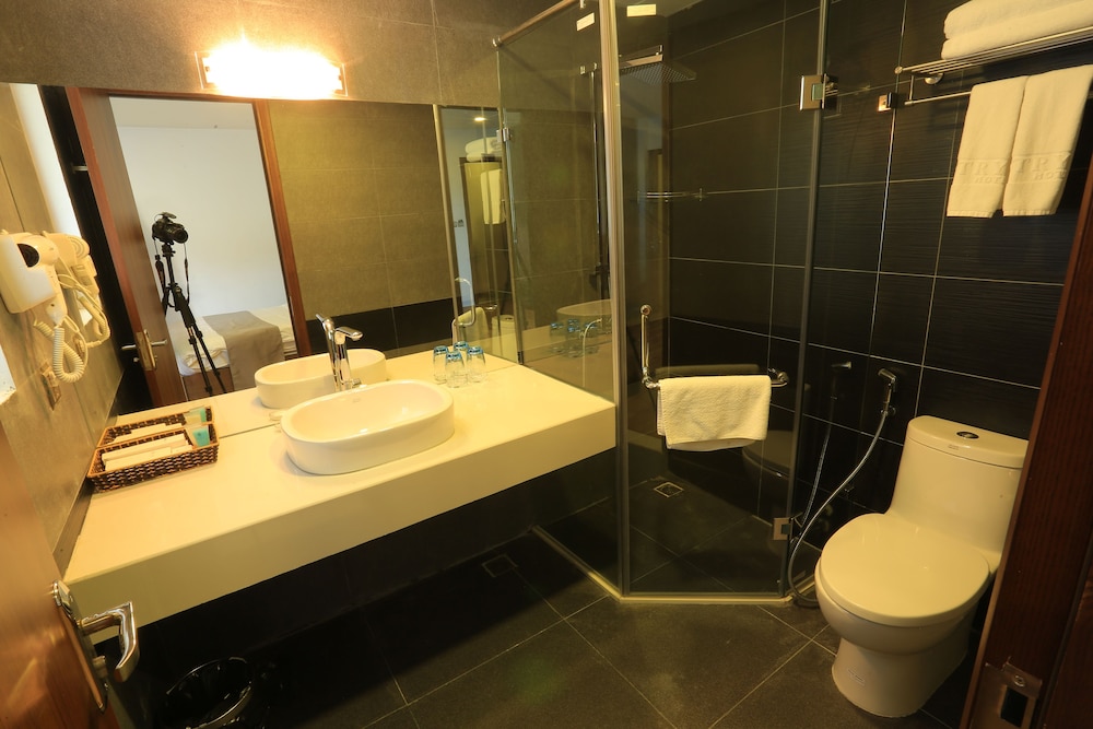 Collection O Le Grand Hanoi hotel – The Tryst 38/41