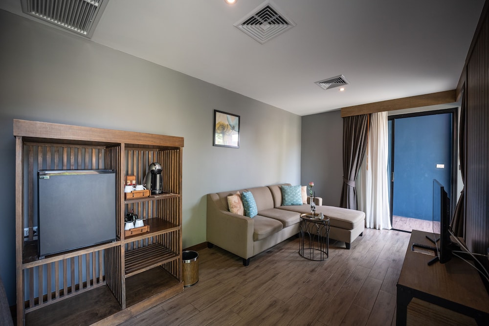 Coral Tree Villa Huahin 14/72