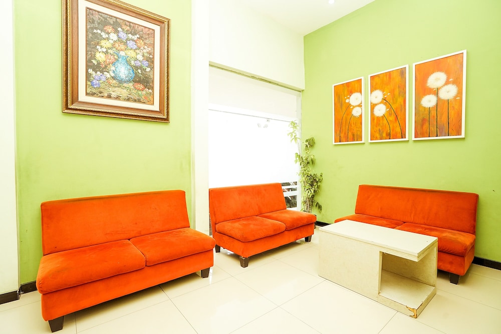 Ardhya Guest House 34/46