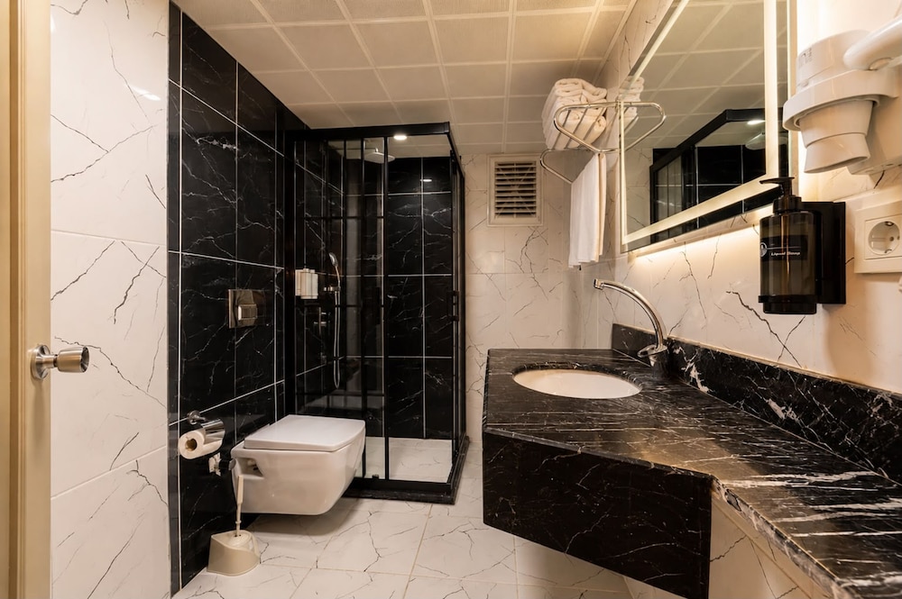 My Assos Hotel Istanbul 44/45