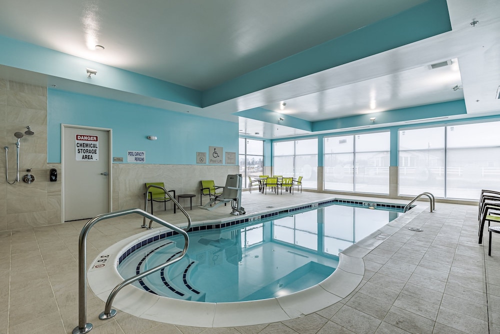 SpringHill Suites Detroit Sterling Heights 11/35