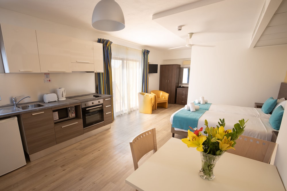 Sunseeker Holiday Complex 31/62