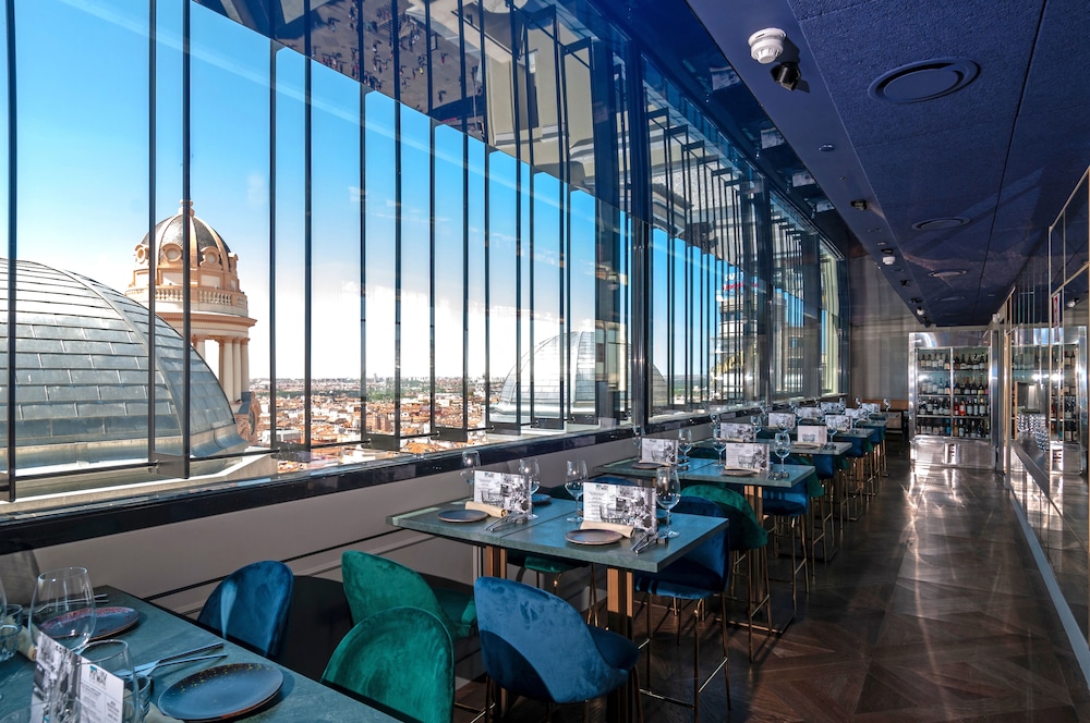 Smartrental Collection Gran Via Centric 36/50