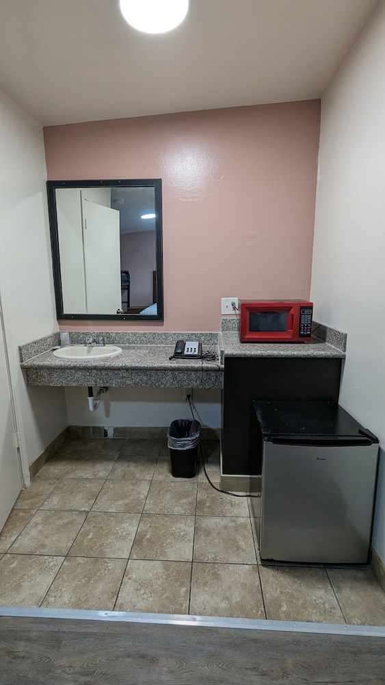 Portland Value Inn 20/25