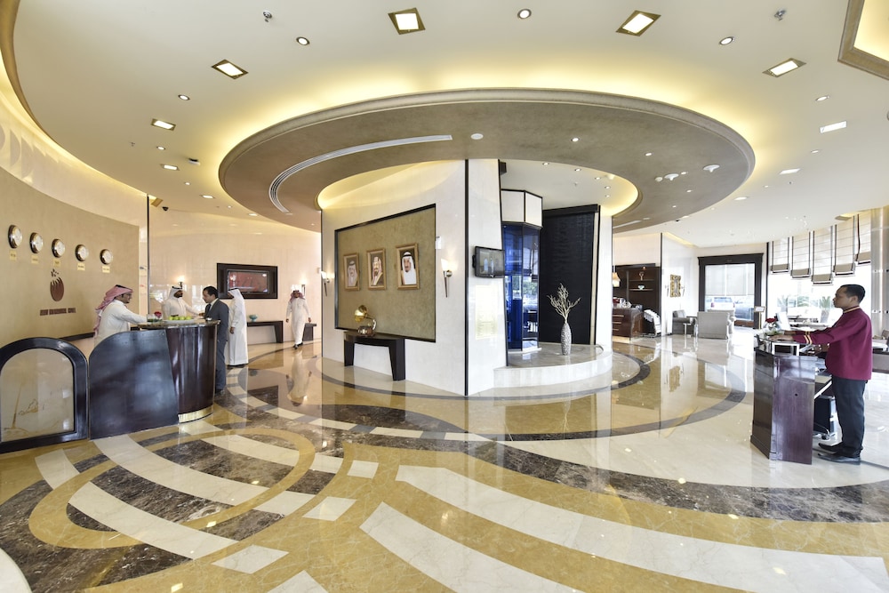 Awaliv International Hotel 11/68