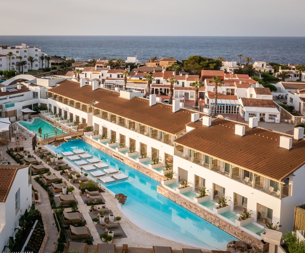 Lago Resort Menorca - Casas del Lago Adults Only 4/50