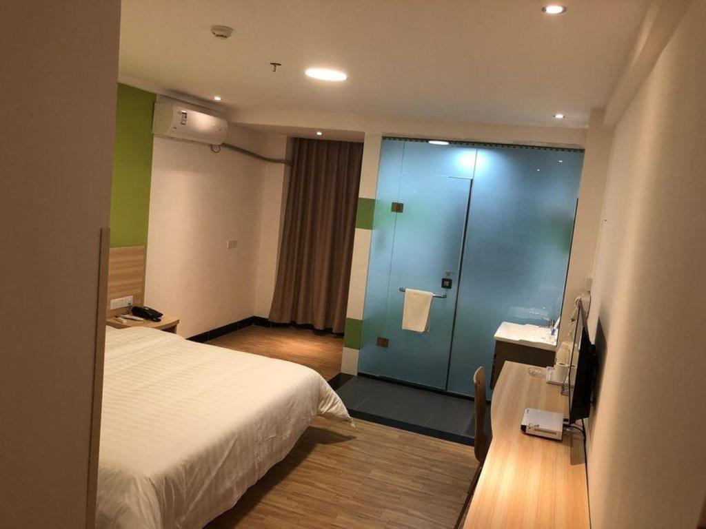 7 Days Inn (Zhuhai Haiquanwan Pingsha) 26/55