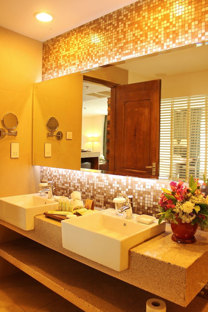 Cocoon Boutique Hotel 41/41
