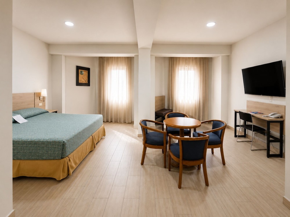 Hotel Son Mar Monterrey Centro 24/54