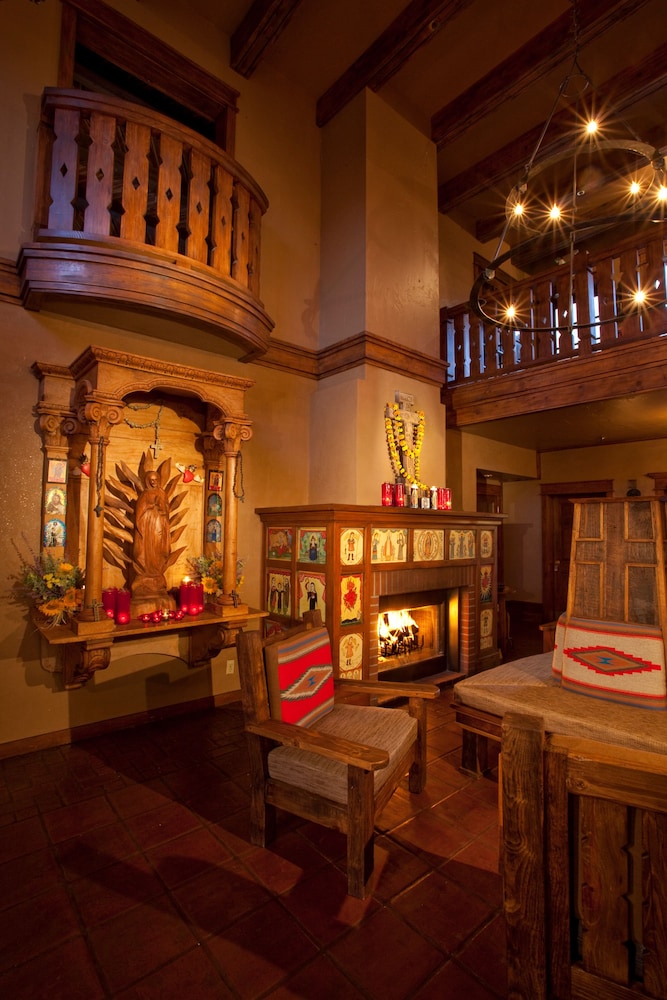 Chimayo de Santa Fe 16/23