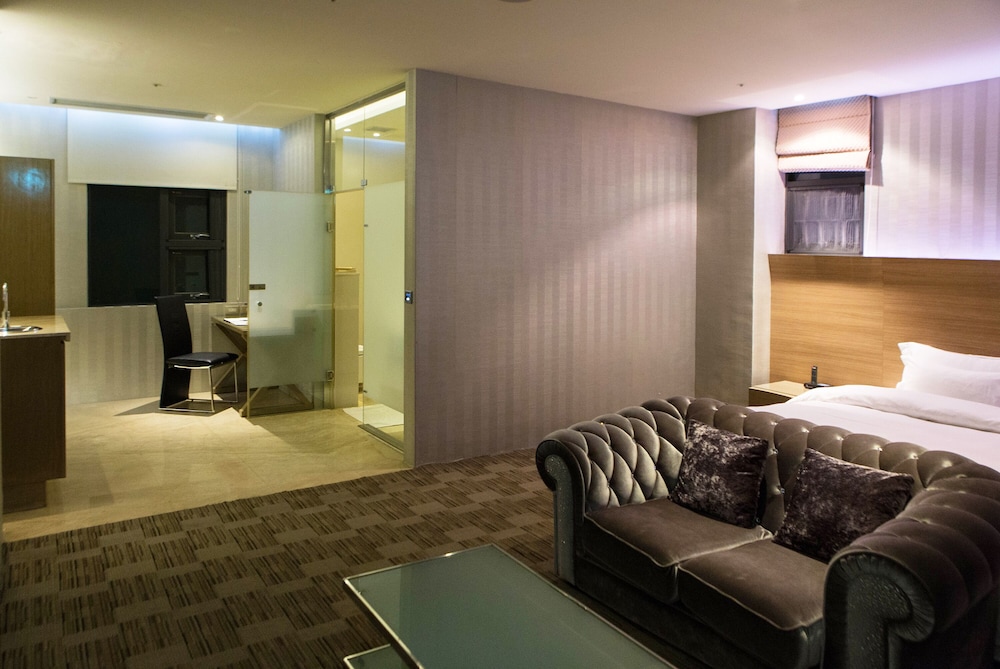 All-Ur Boutique Motel - Tai-Chung Branch 49/50