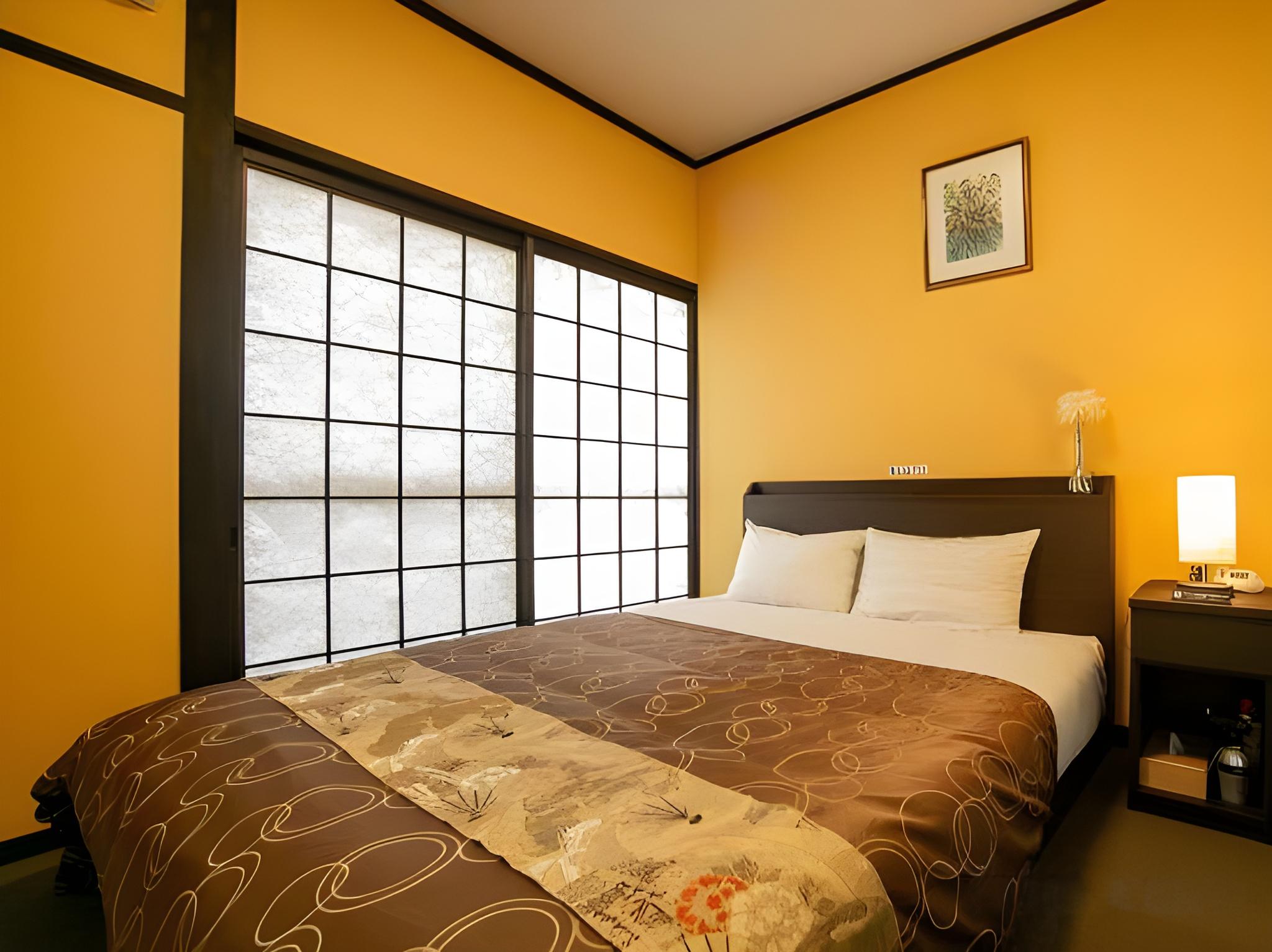 Compact, Double Bed, Annex