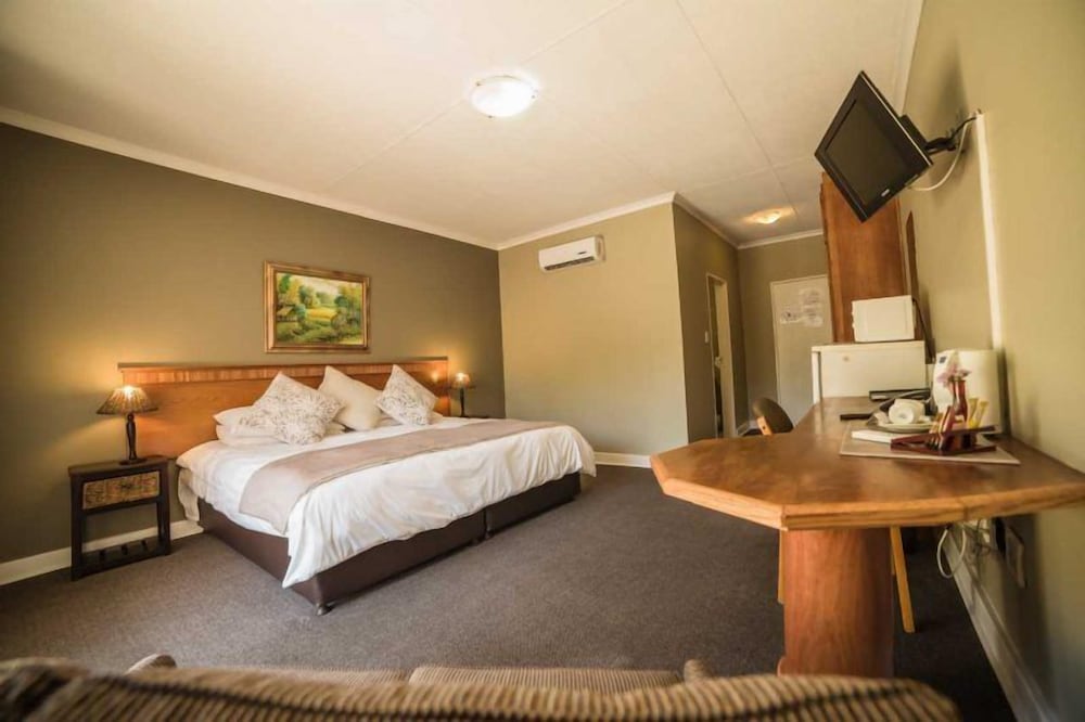 Acacia Guesthouse 8/40