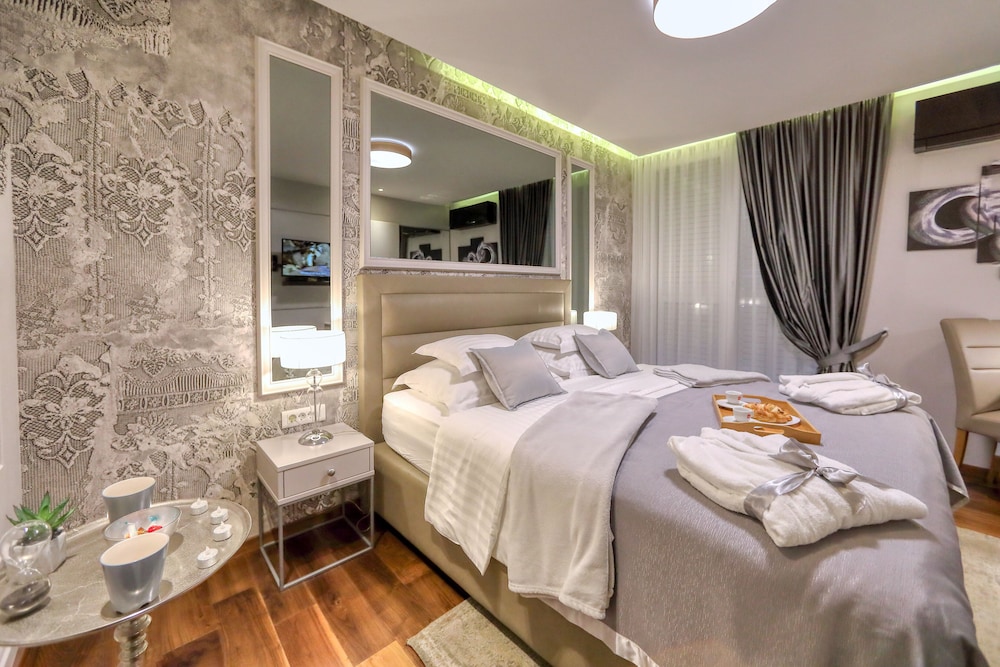 Luxury Rooms Kadena 8/45