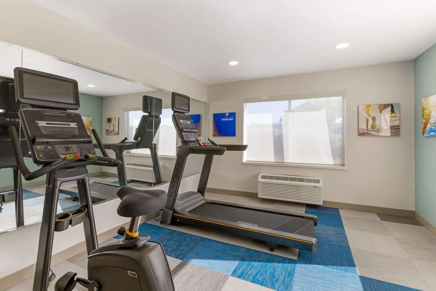 Comfort Suites At Tucson Mall 10/22