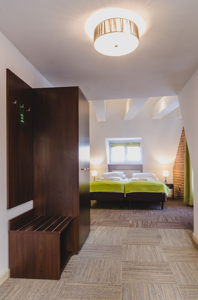 Hotel Artus 25/73