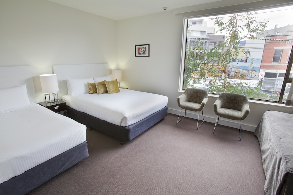 Cosmopolitan Hotel and Apartments 14/65