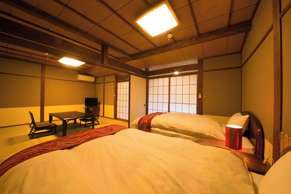 ROOM, OUTDOOR BATH, MAIN BUILDING