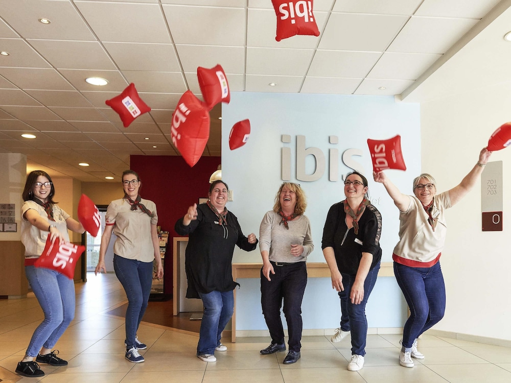 Ibis Cholet 16/36