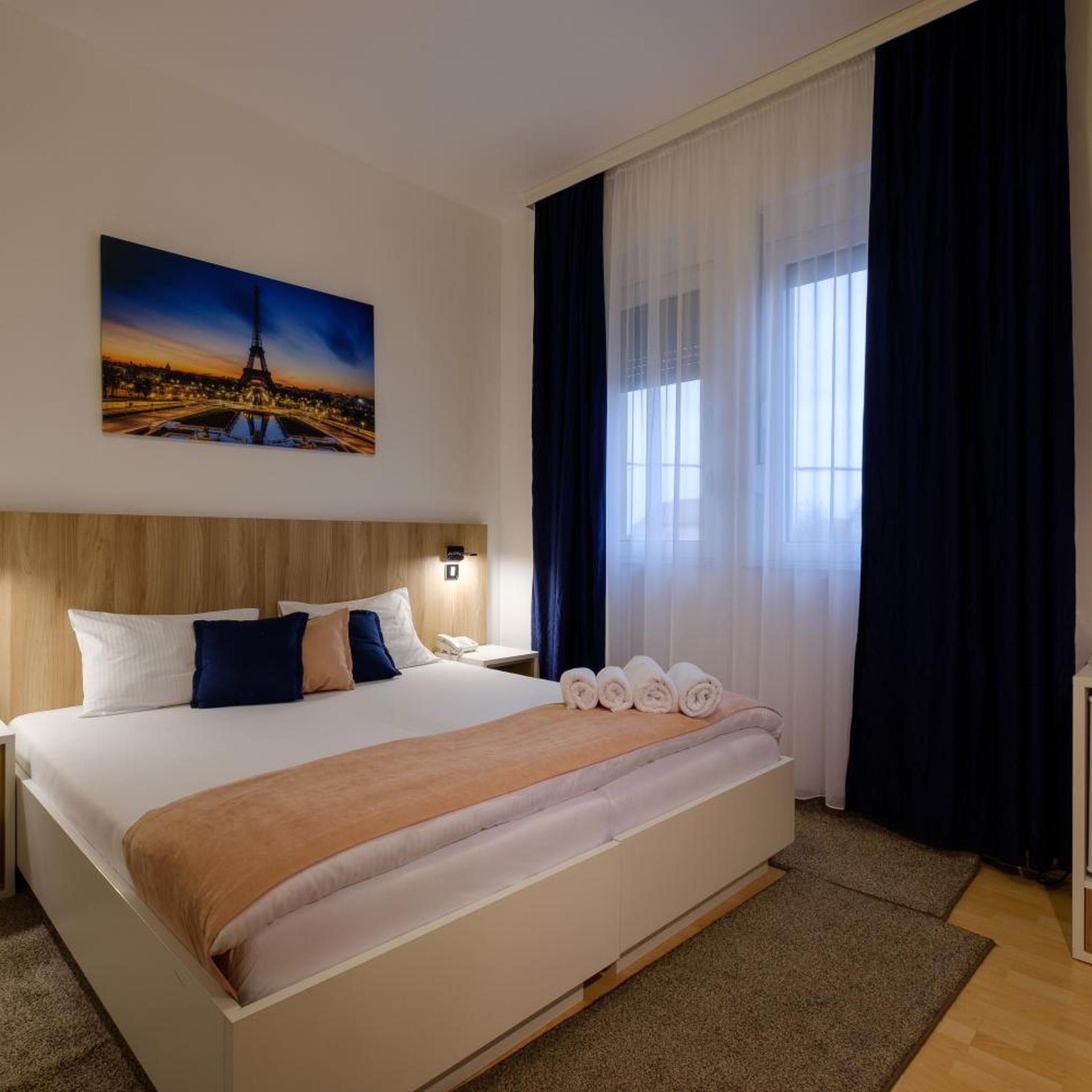 Airport Garni Hotel Belgrade 12/58