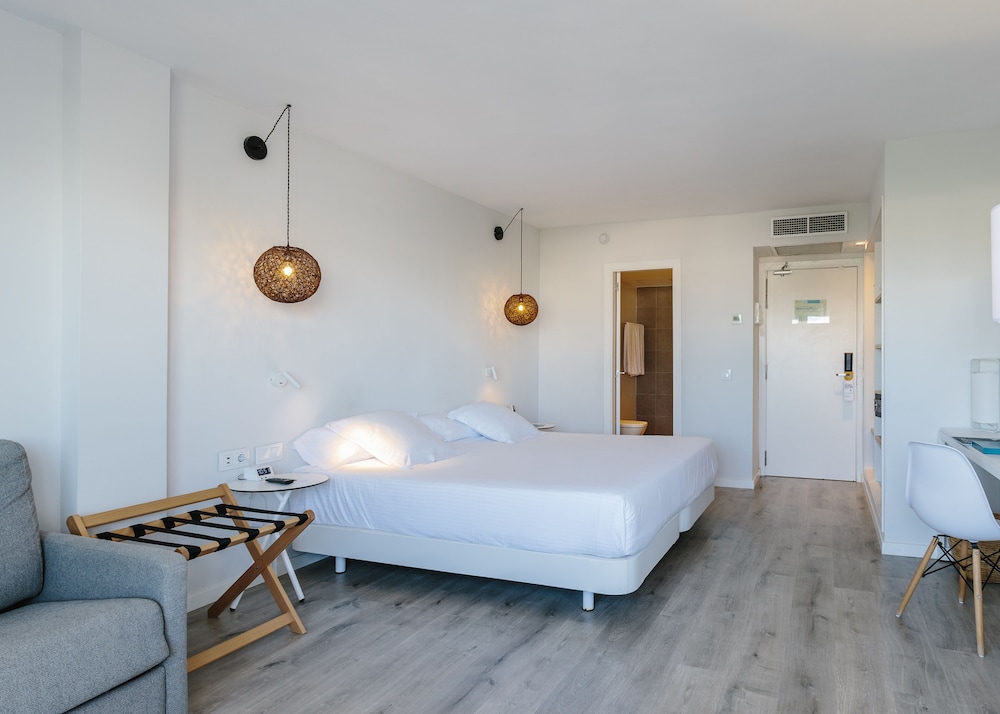 Aluasoul Mallorca Resort - Adults Only 21/71