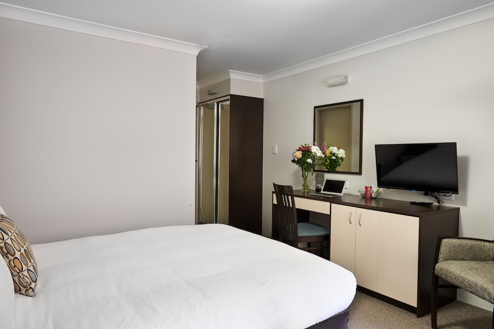 175 Hotel Westmead 14/39