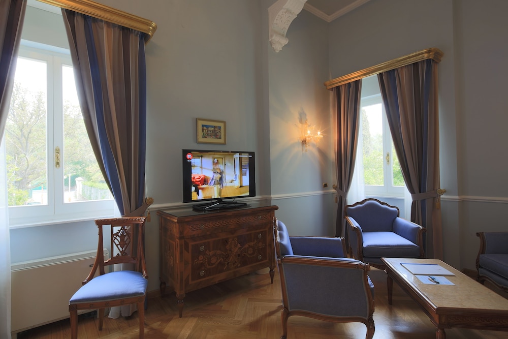 Imperiale Palace Hotel 53/71