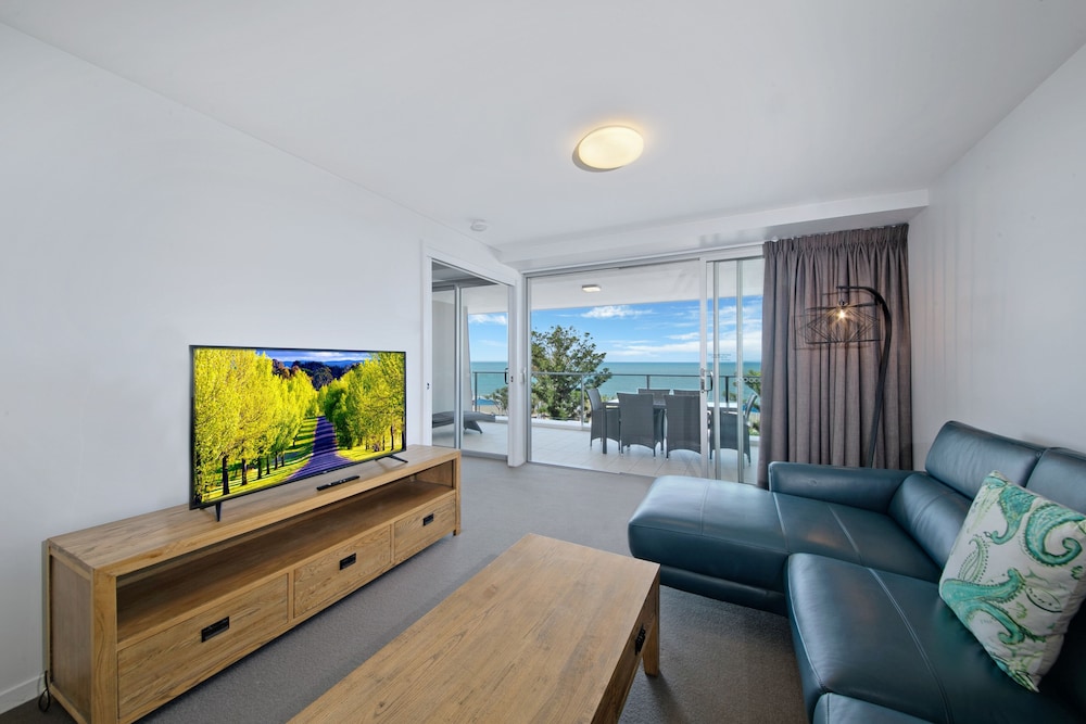 Echelon Apartments 23/42