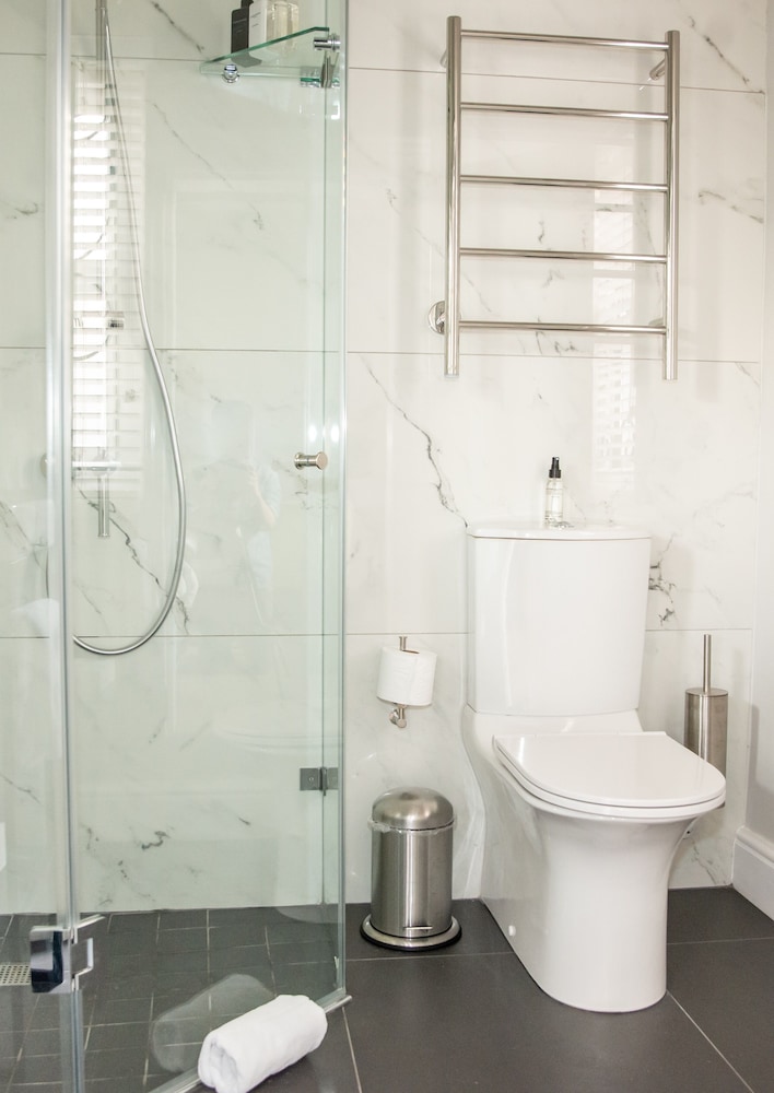 Bonne Esperance Boutique Guest House 47/50