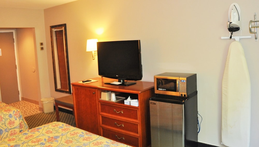 Rodeway Inn Milford - I-84 31/38