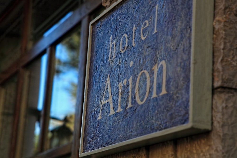 Arion 27/44