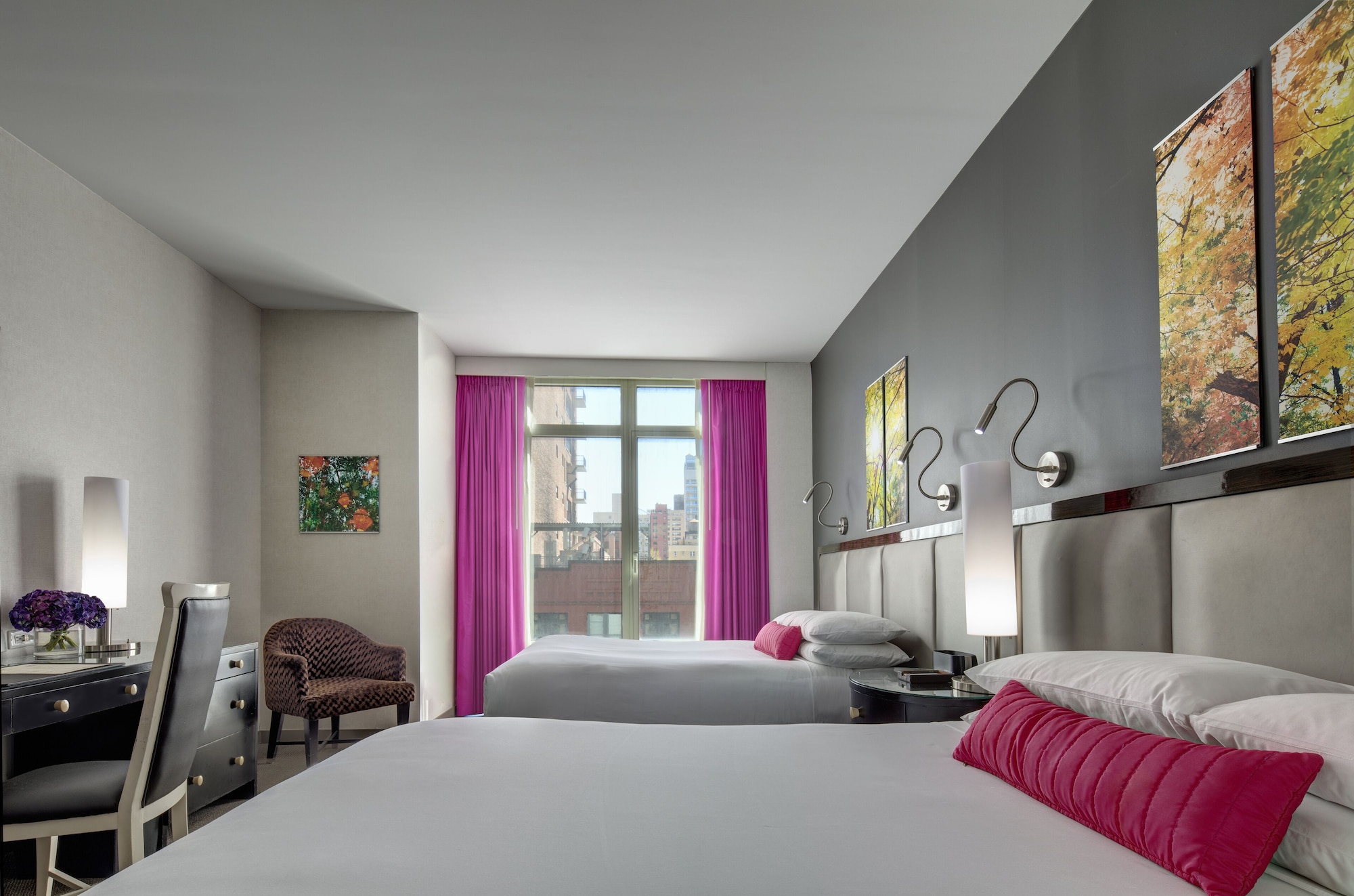 Superior, 2 Queen beds