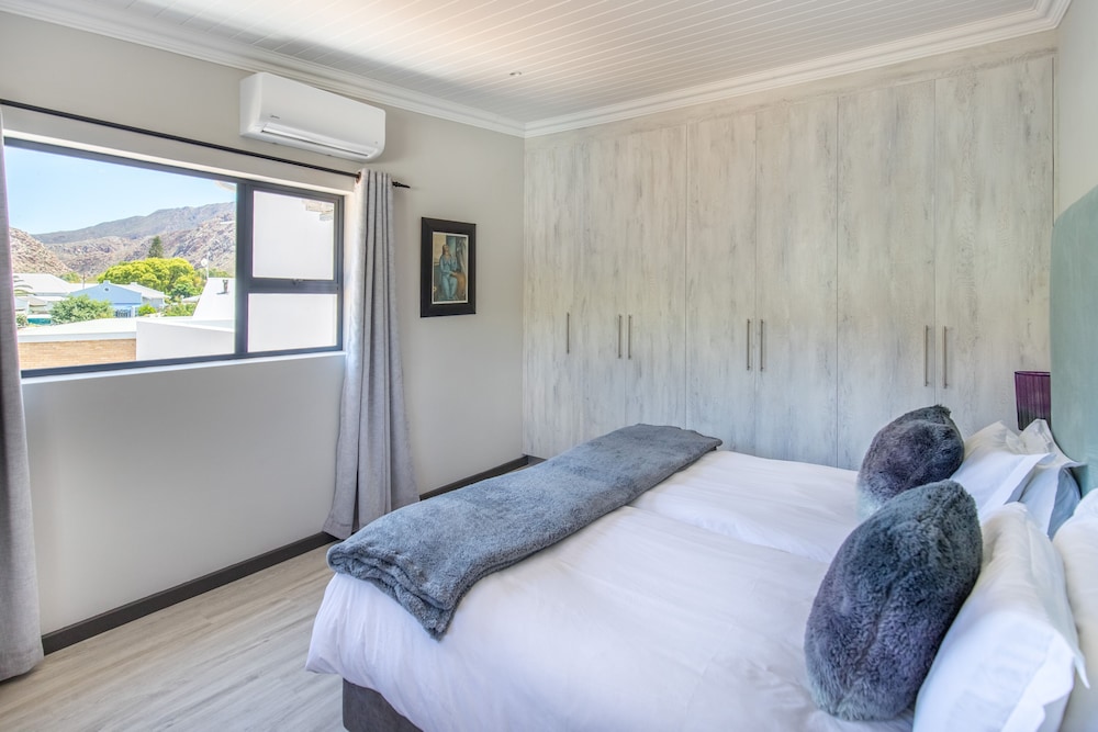 Mimosa Lodge 13/45
