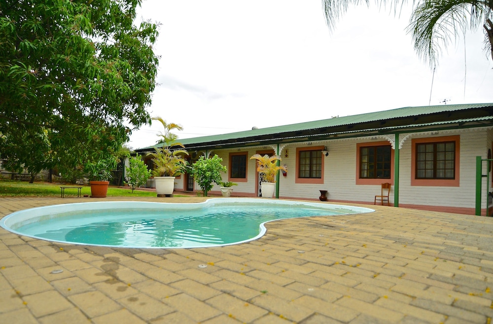 Lalamo Guest House 27/27