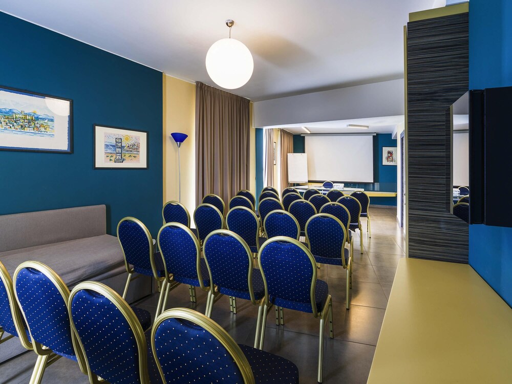 Ibis Styles Catania Acireale 65/75