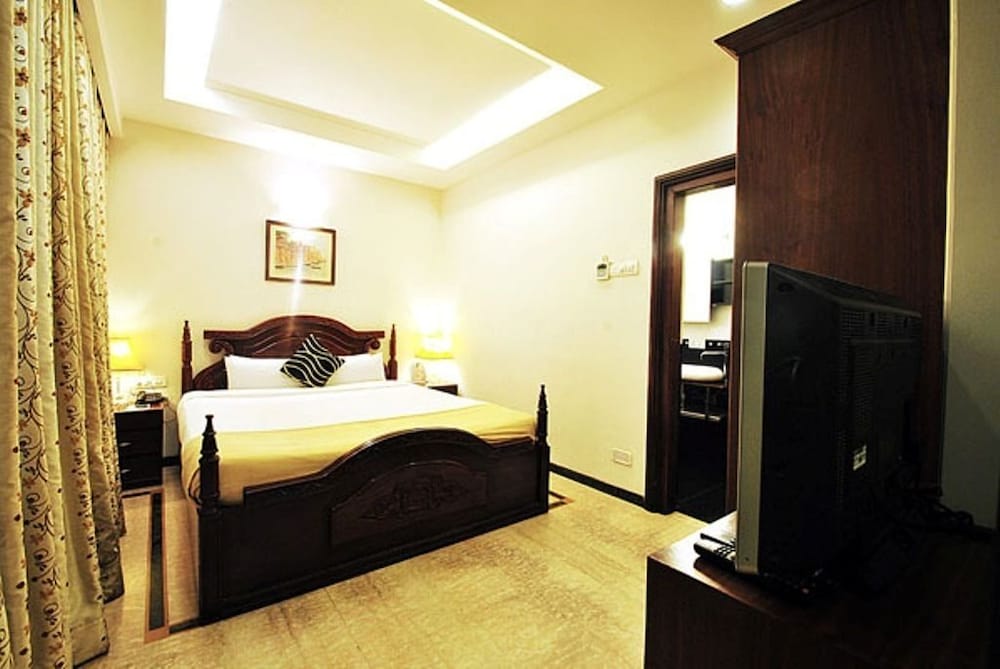 Zeeras Hotel 12/31