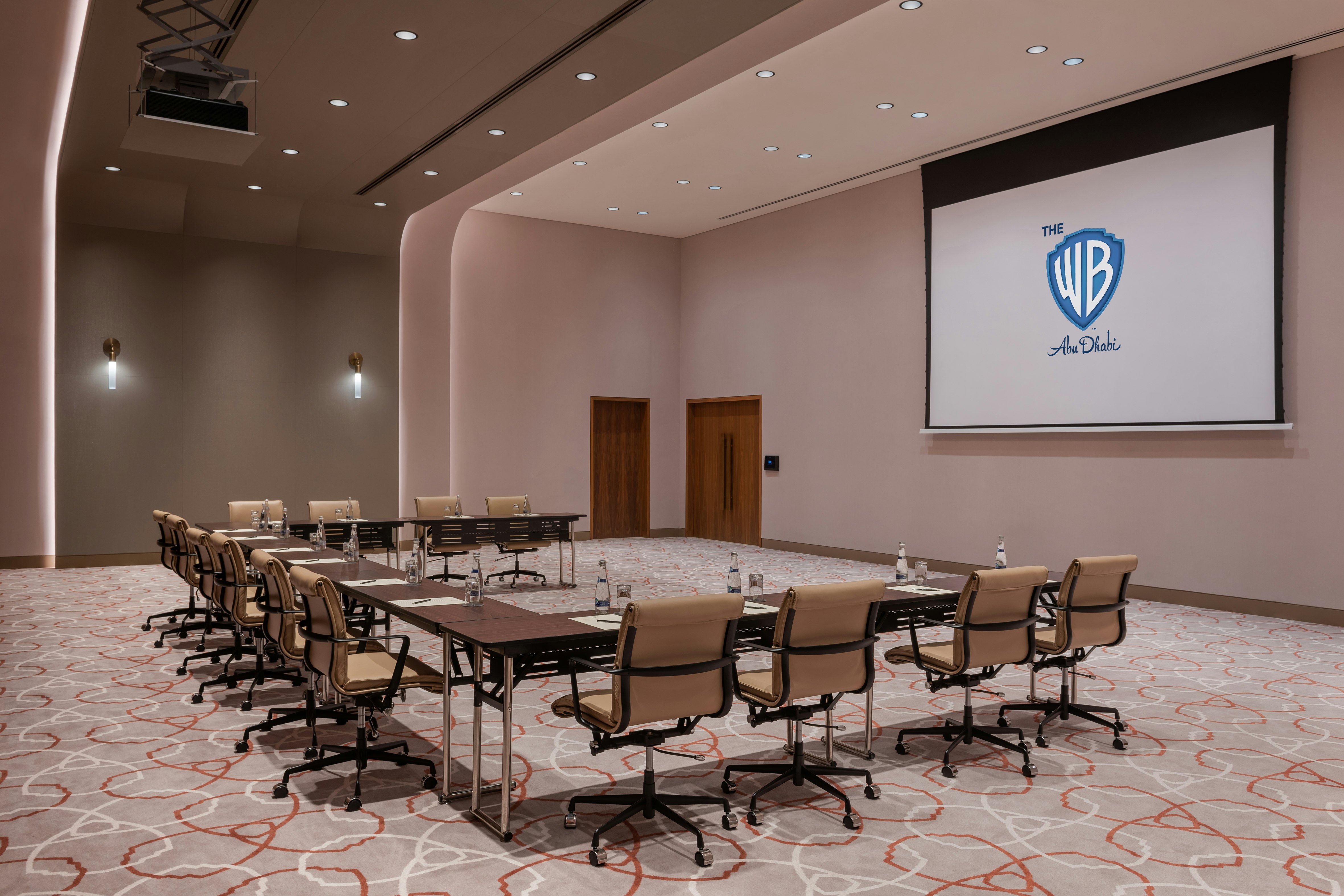 The WB Abu Dhabi, Curio Collection by Hilton 44/50