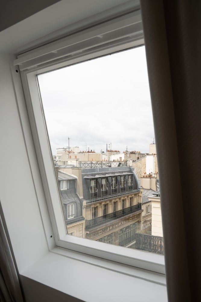 Hotel Petit Lafayette 21/50